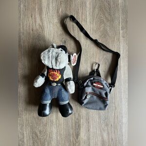 Harley-Davidson Gray Plush Toy with Mini Backpack

Vintage Harley Davidson